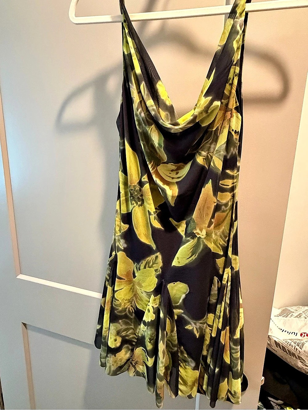 Floral Mini Dress in Green & Black Medium Like New